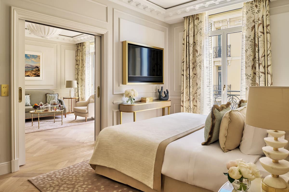 prestige suite - city or courtyard view | premium bedding, minibar, in-room safe, individually decorated