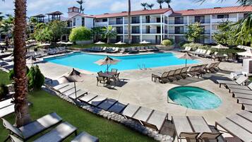 Outdoor pool, pool umbrellas
