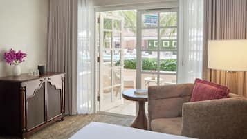 In-room safe, desk, laptop workspace, blackout drapes