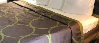Super 8 by Wyndham Augusta