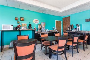 Desayuno para llevar incluido todos los días 