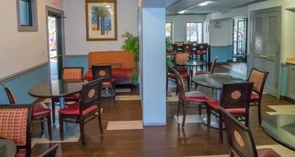 Sweet Dream Inn University Park