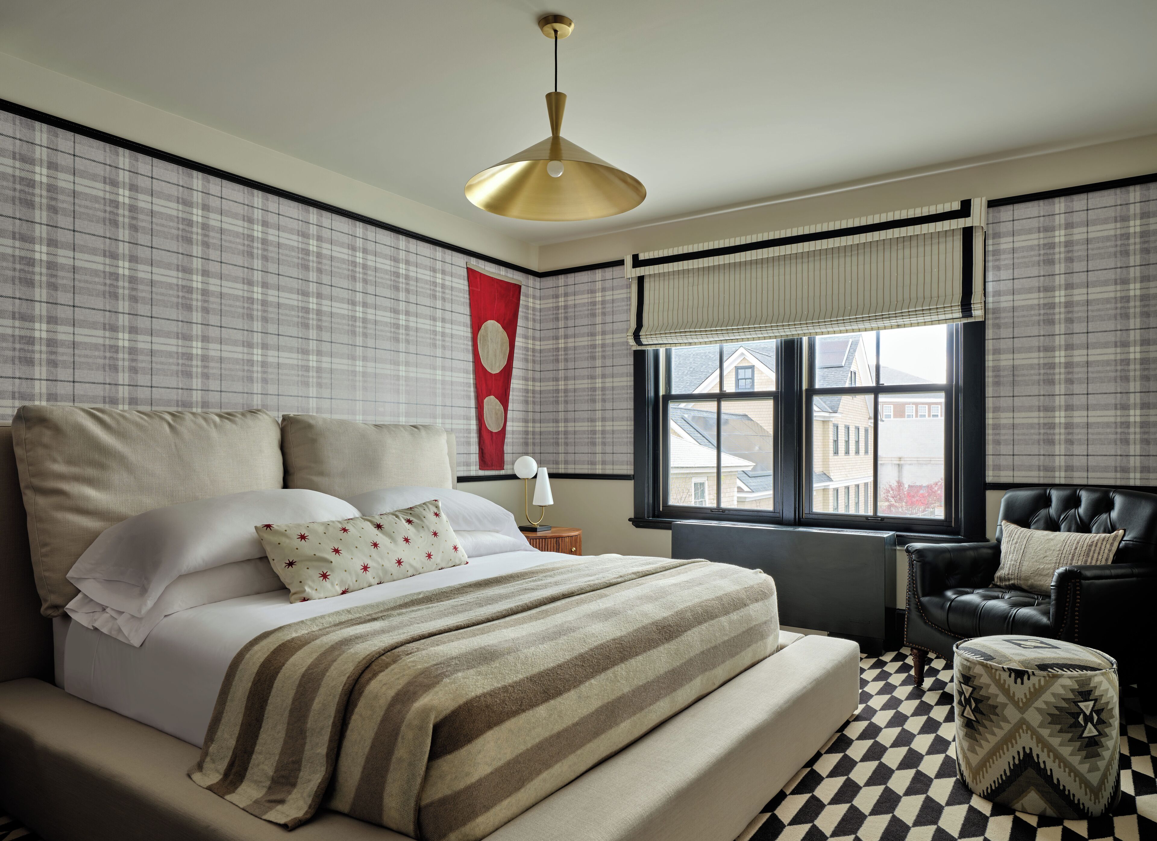 deluxe king | 1 bedroom, premium bedding, pillow-top beds, desk