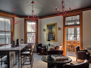 Ilmainen päivittäinen buffetaamiainen