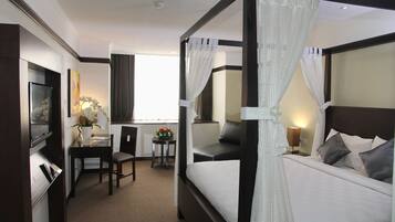 Executive Double or Twin Room, Smoking, City View | View from room