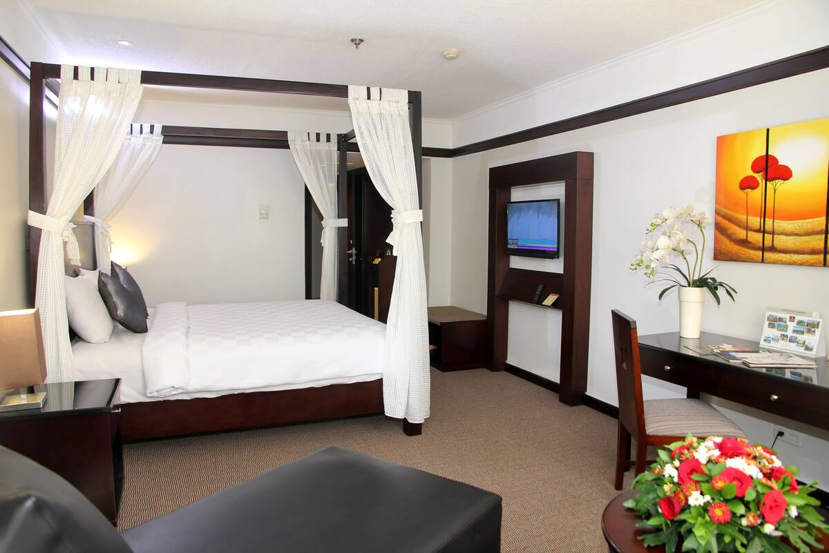 Executive Double or Twin Room, Smoking, City View