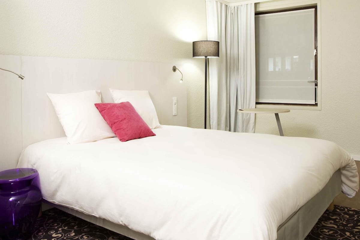 Standard Room, 1 Double Bed with Sofa bed, Accessible