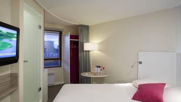 Matelas Select Comfort, coffres-forts dans les chambres
