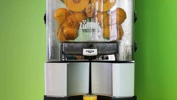 Buffet breakfast on weekends (EUR 13.90 per person)