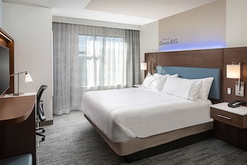 Even Hotels Manchester Airport by IHG