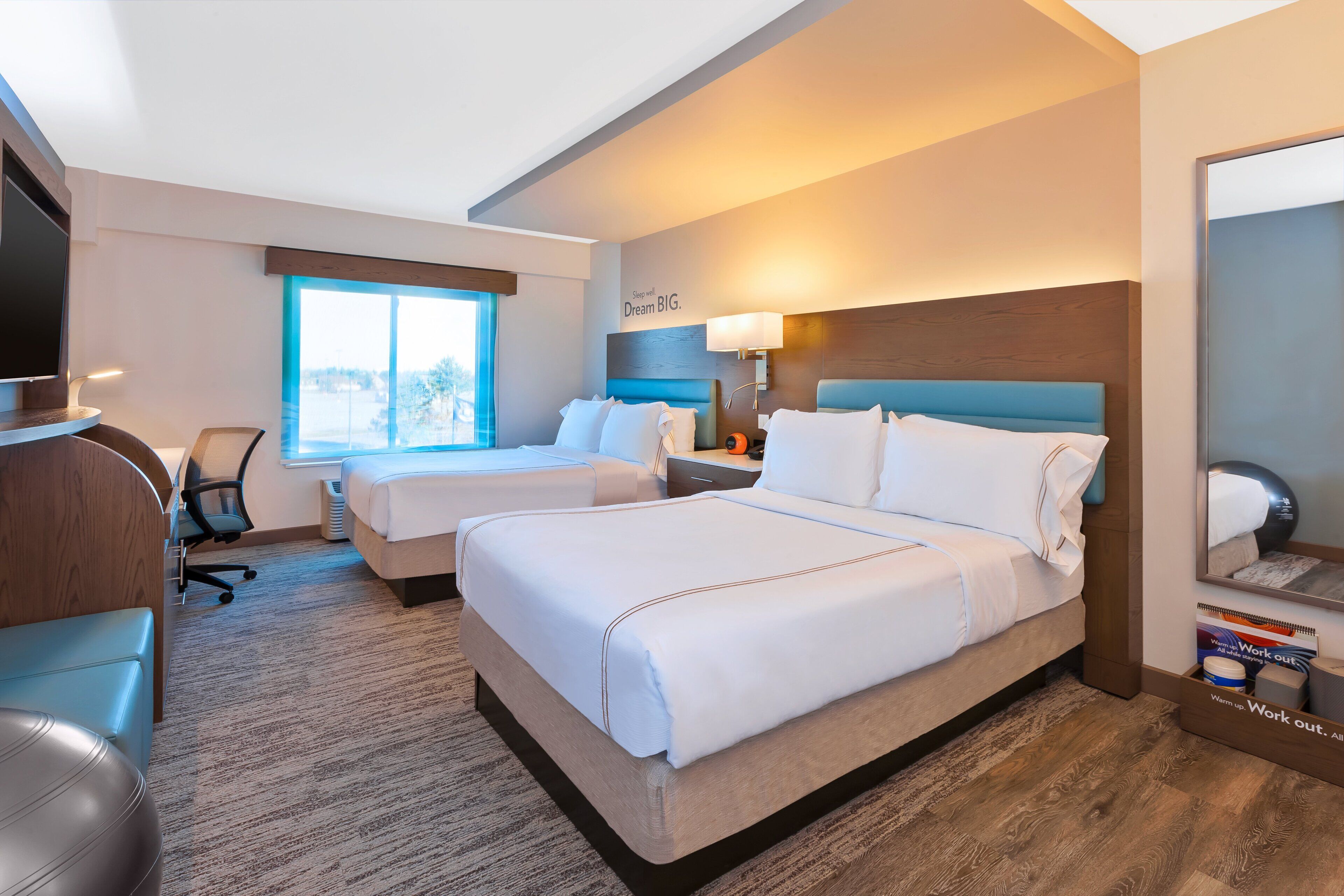 1 bedroom, hypo-allergenic bedding, in-room safe, desk