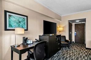 Surmatelas, fer et planche à repasser, lits pliants/supplémentaires