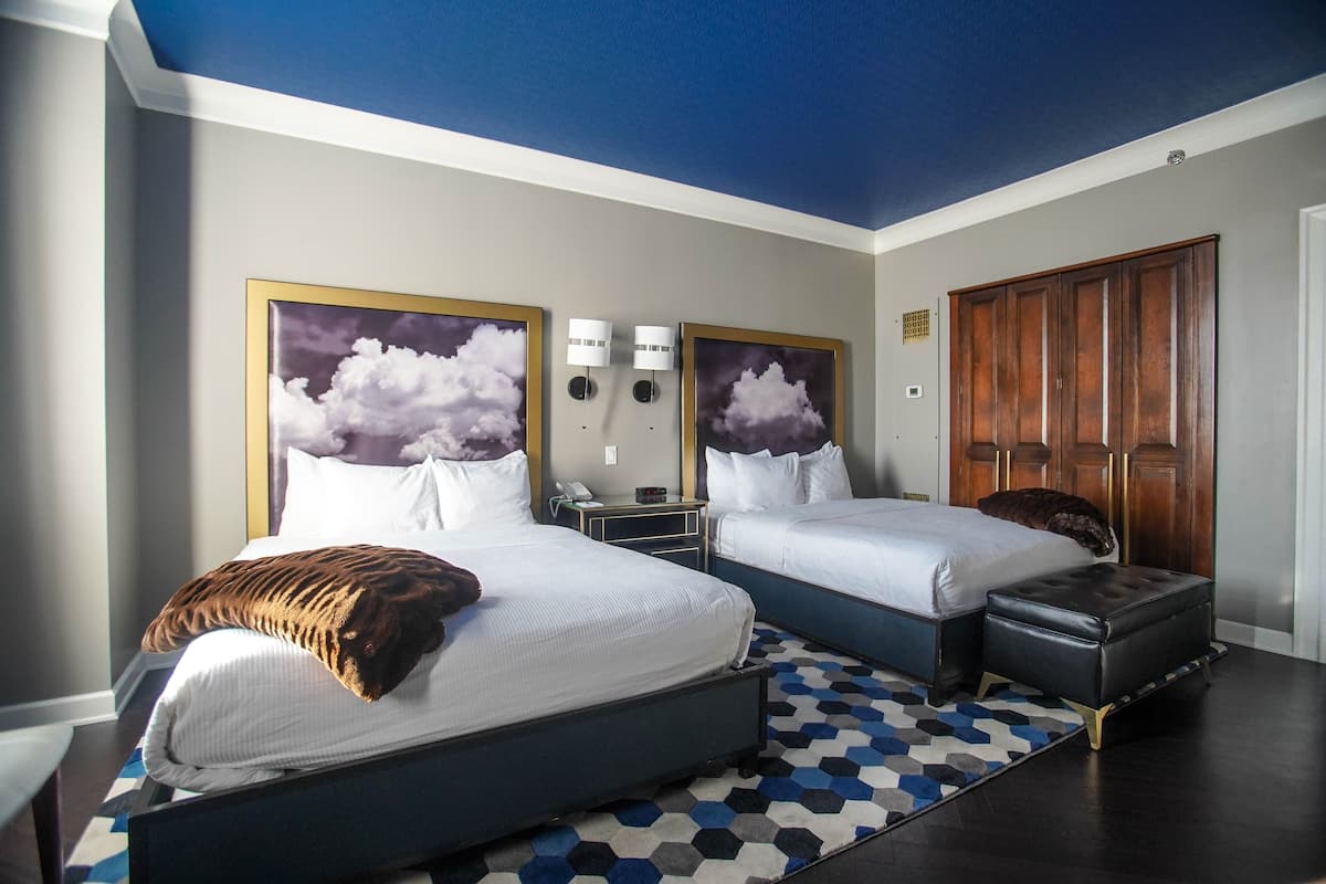 Premium bedding, in-room safe, blackout curtains, iron/ironing board