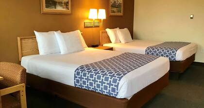 Travelodge by Wyndham Powell