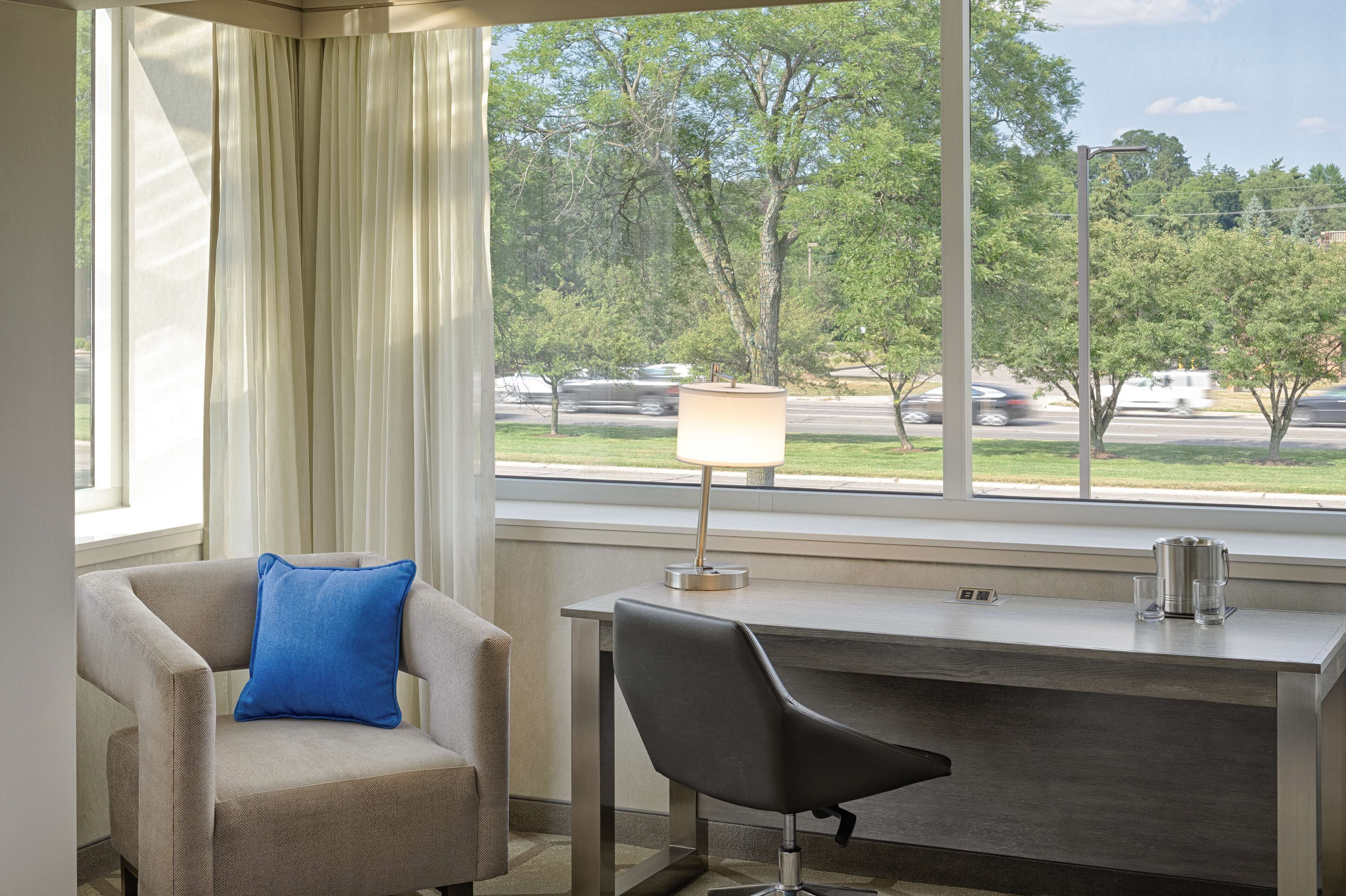 studio suite, 1 king bed | egyptian cotton sheets, premium bedding, down duvets, pillow-top beds