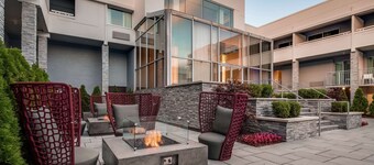 The Kingsley Bloomfield Hills - a DoubleTree by Hilton