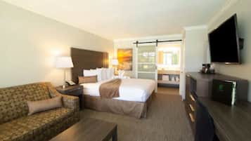 In-room safe, desk, iron/ironing board, cribs/infant beds