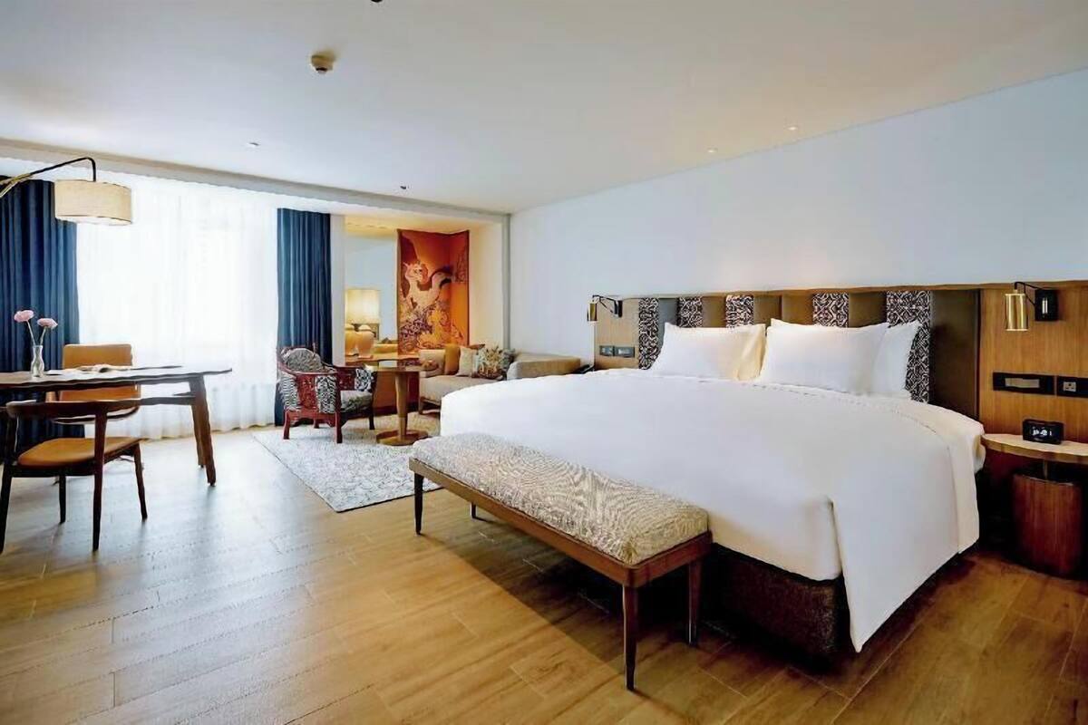 Premium bedding, minibar, in-room safe, individually decorated