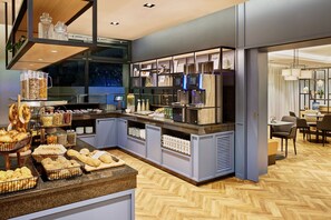 Tägliches inbegriffenes Frühstücksbuffet