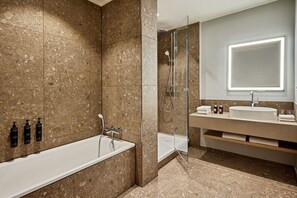 Bathroom - Residence Inn by Marriott Munich Central (Munich)