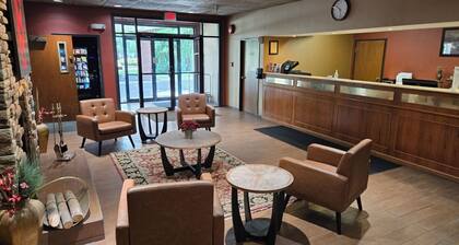 Fulton Hotel - Oswego Riverfront