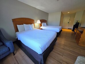 Deluxe Quadruple Room, 2 Queen Beds | Premium bedding, pillowtop beds, desk, laptop workspace