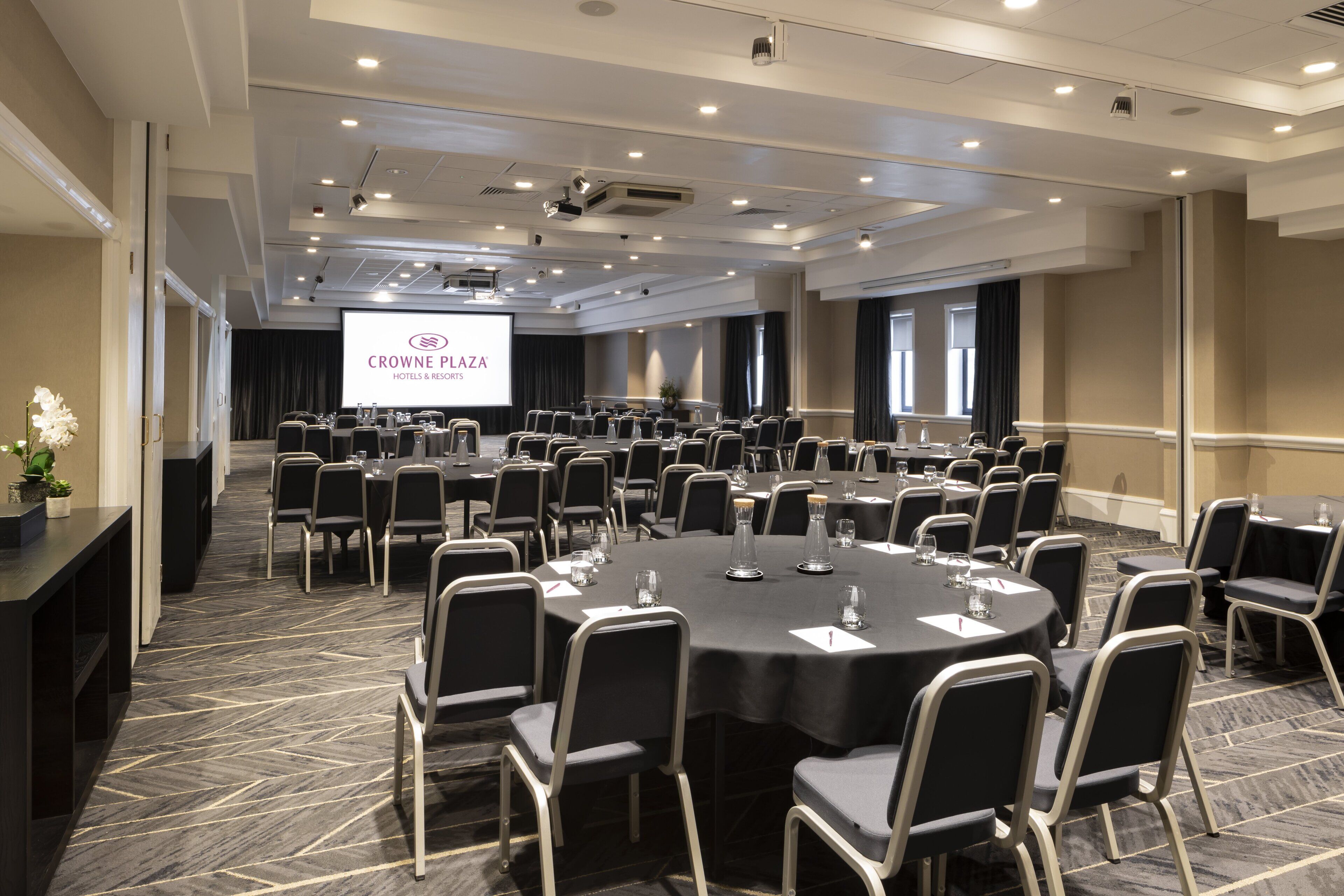 Photo - Crowne Plaza Leeds by IHG
