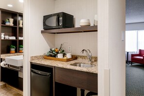Studio, 2 Queen Beds | 1 bedroom, in-room safe, blackout drapes, iron/ironing board