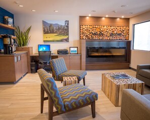 Business centre - Accent Inns Kelowna (Kelowna)