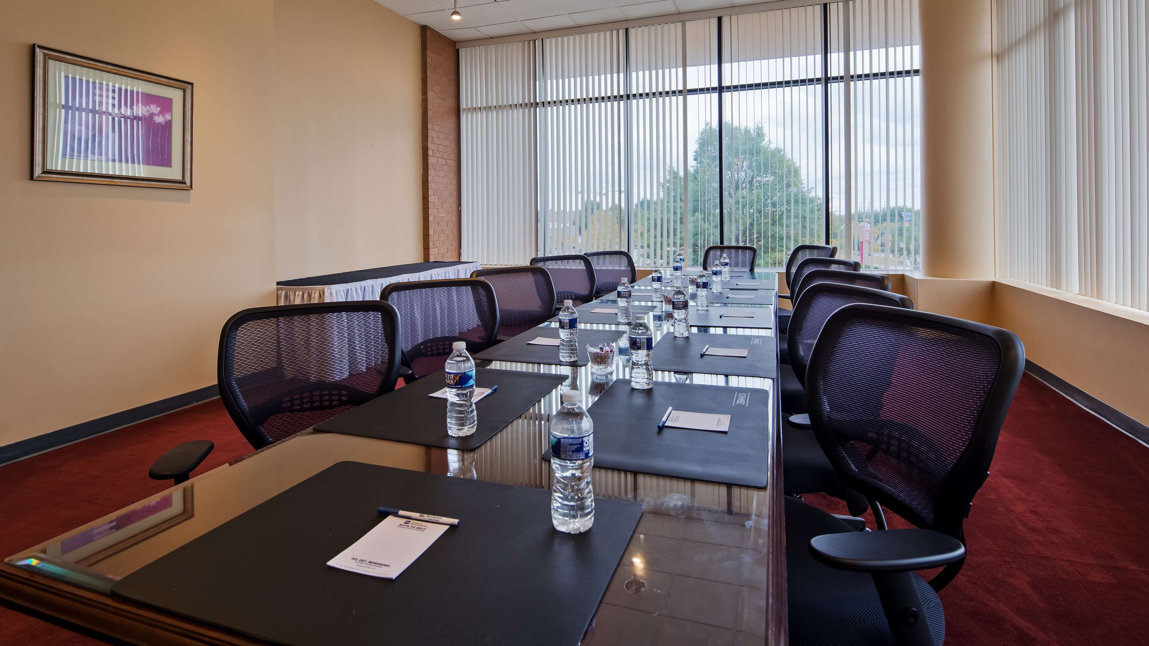 Photo - Best Western Plus Hotel & Conference Center