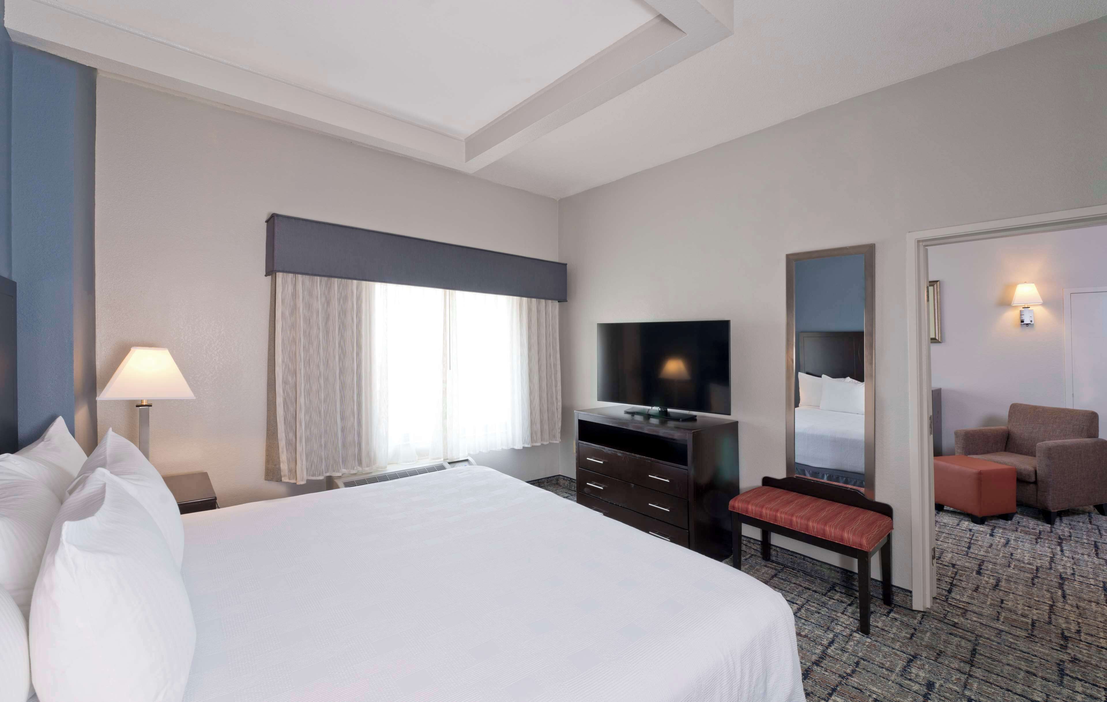 Photo - Best Western Plus Hotel & Conference Center