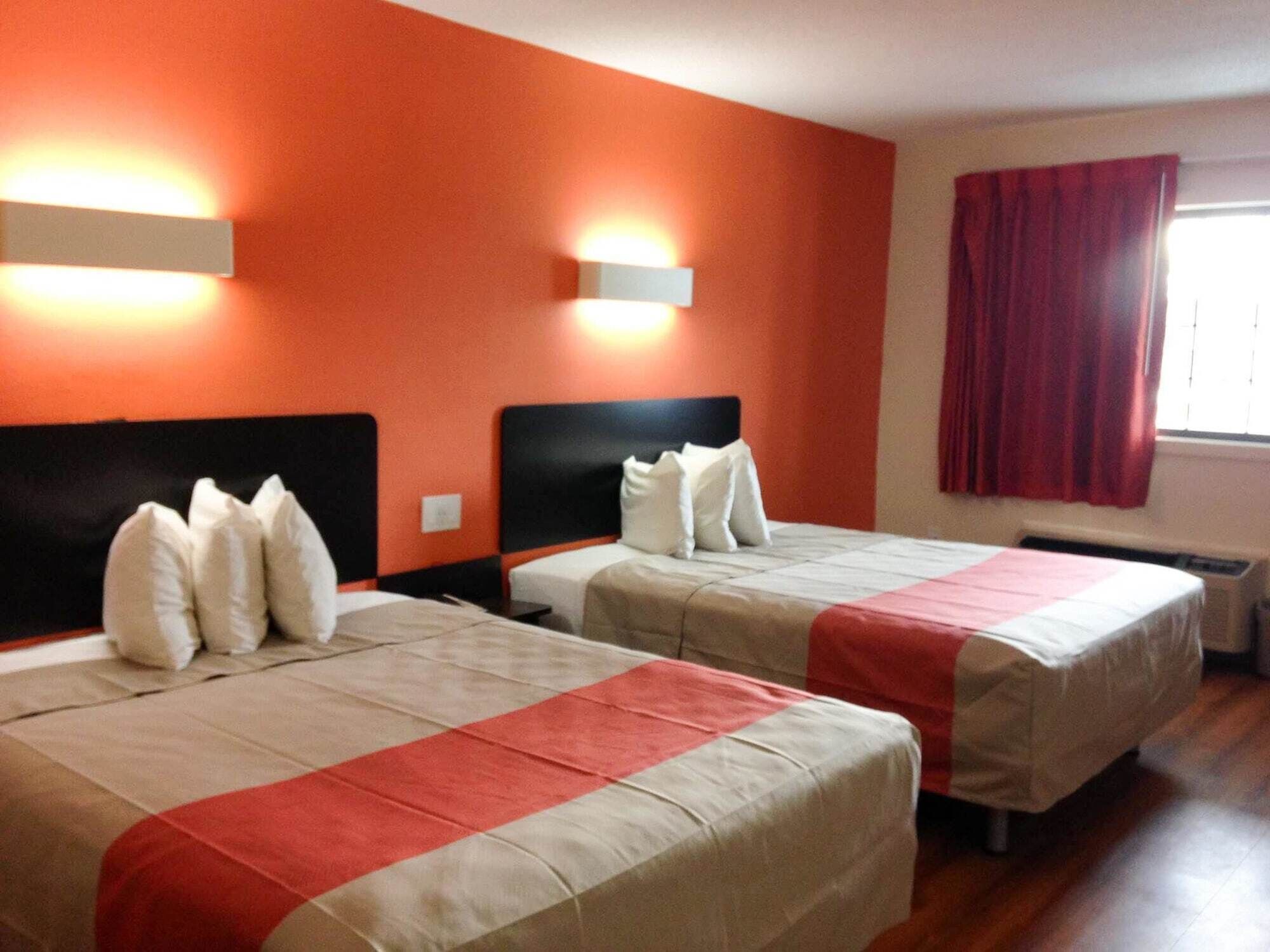 Foto - Motel 6 New Brunswick