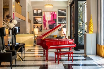 Lounge at Staypineapple, An Elegant Hotel, Union Square