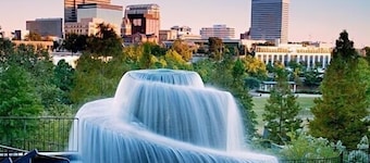 Clarion Hotel Downtown