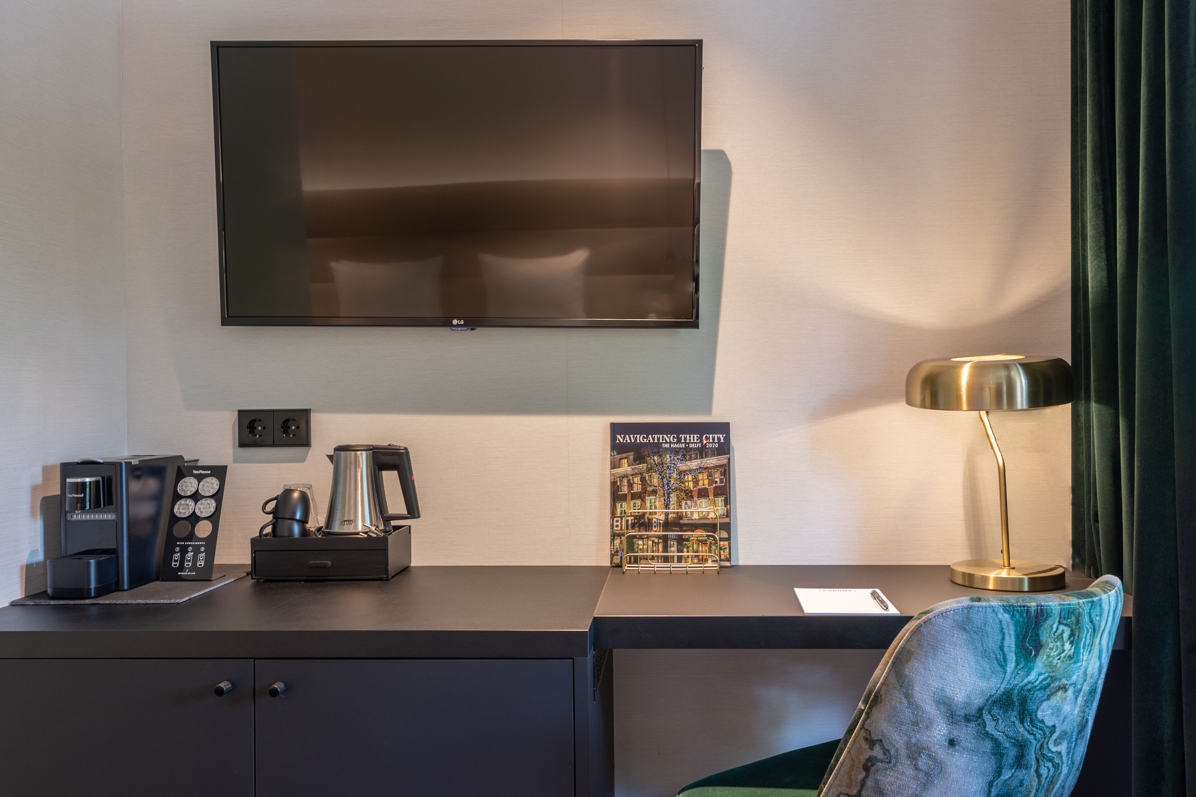 comfort room, city view | premium bedding, in-room safe, desk, blackout curtains