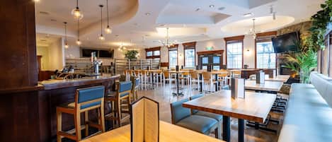 Frühstück, Mittagessen, Abendessen, amerikanische Küche