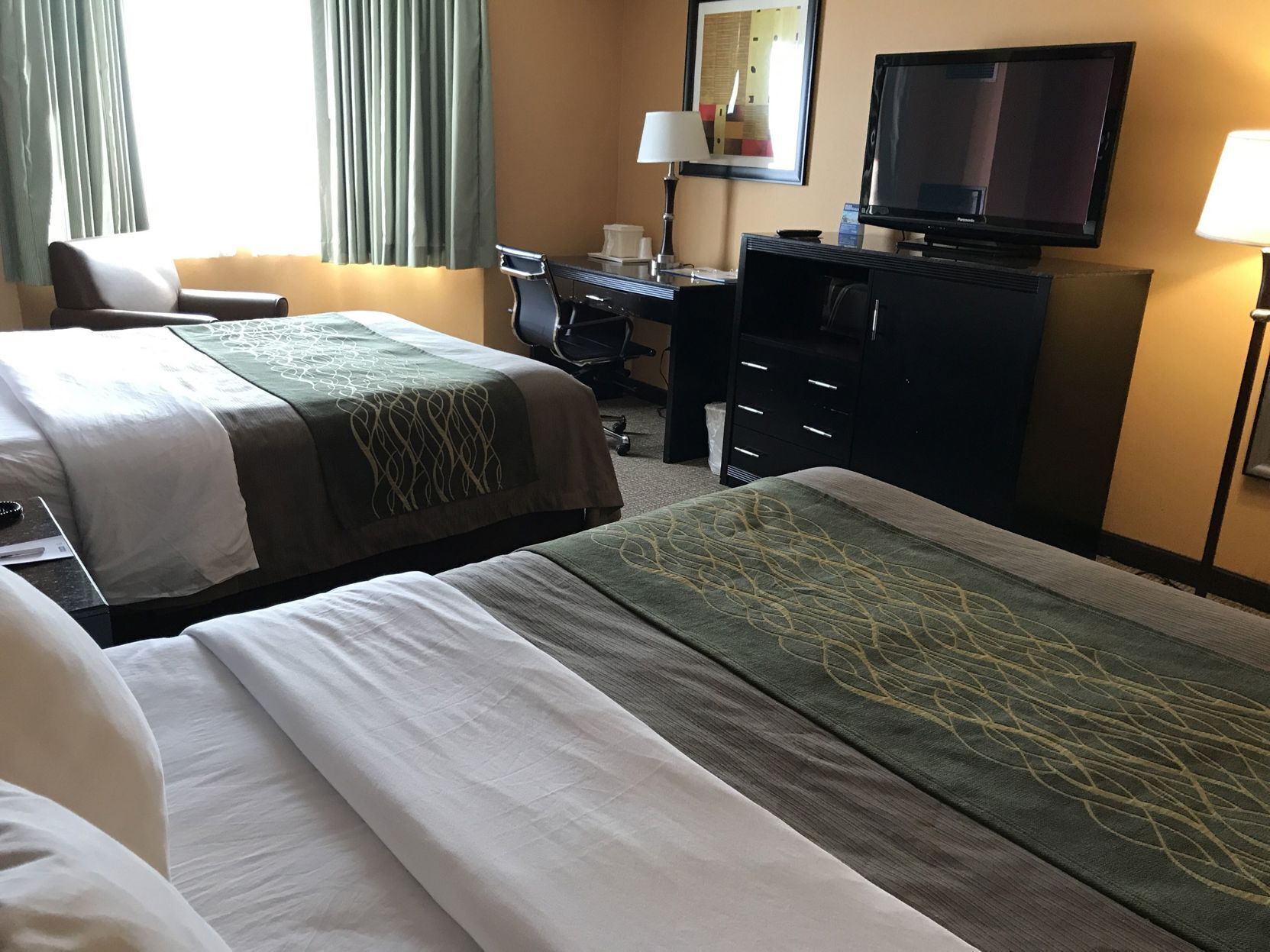 In-room safe, desk, iron/ironing board, free cots/infant beds