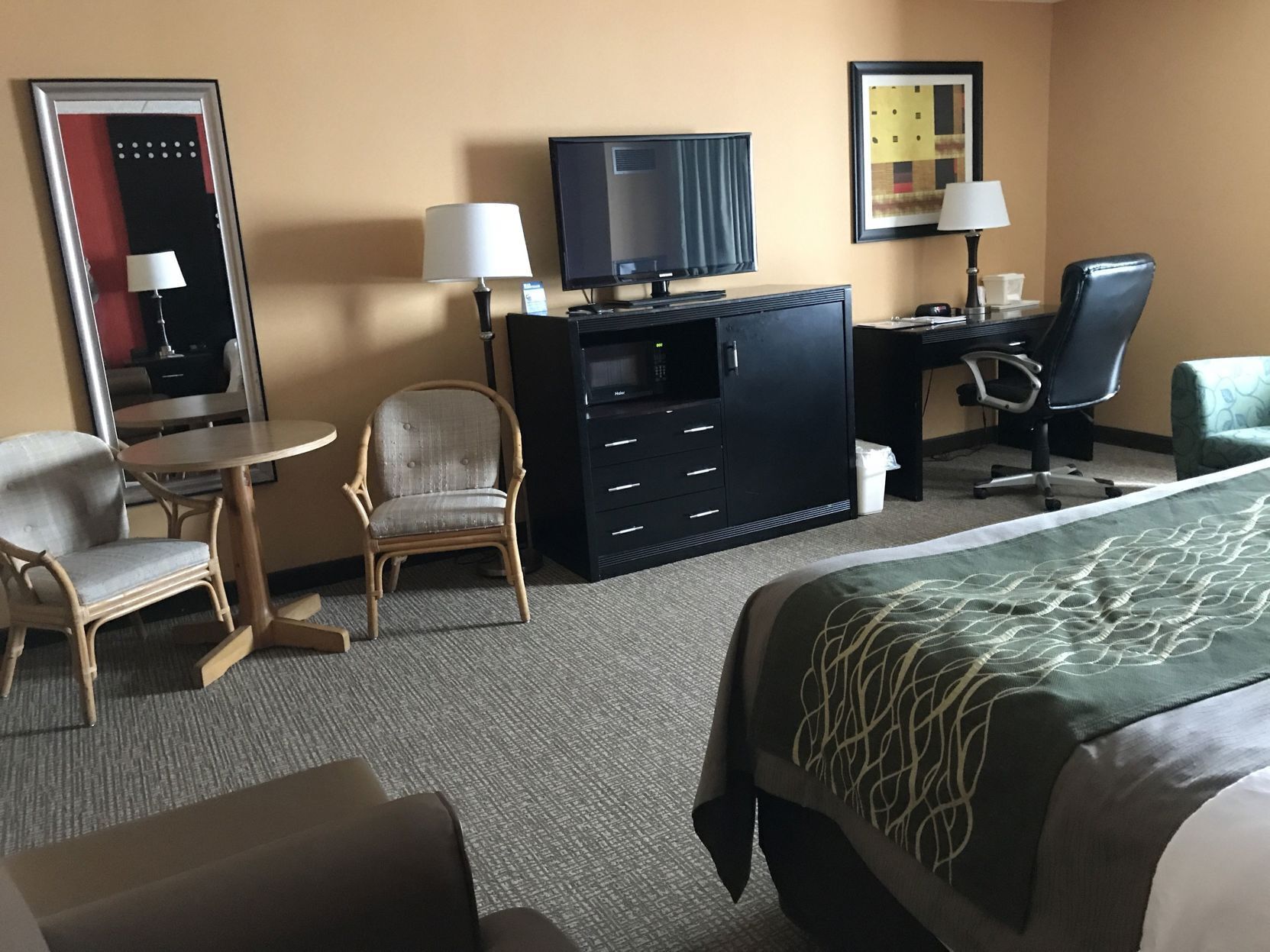 In-room safe, desk, iron/ironing board, free cots/infant beds