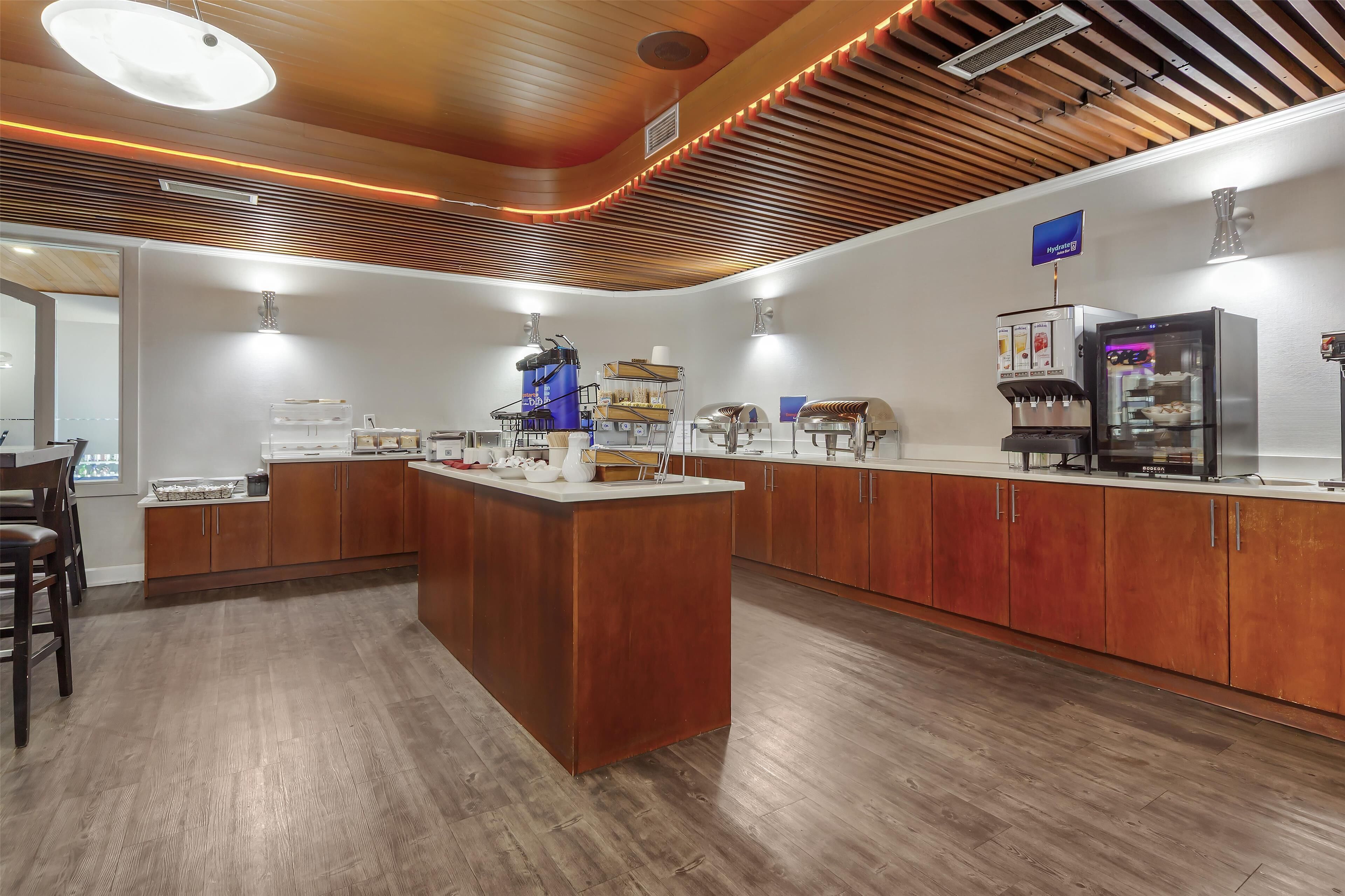 Free daily full breakfast