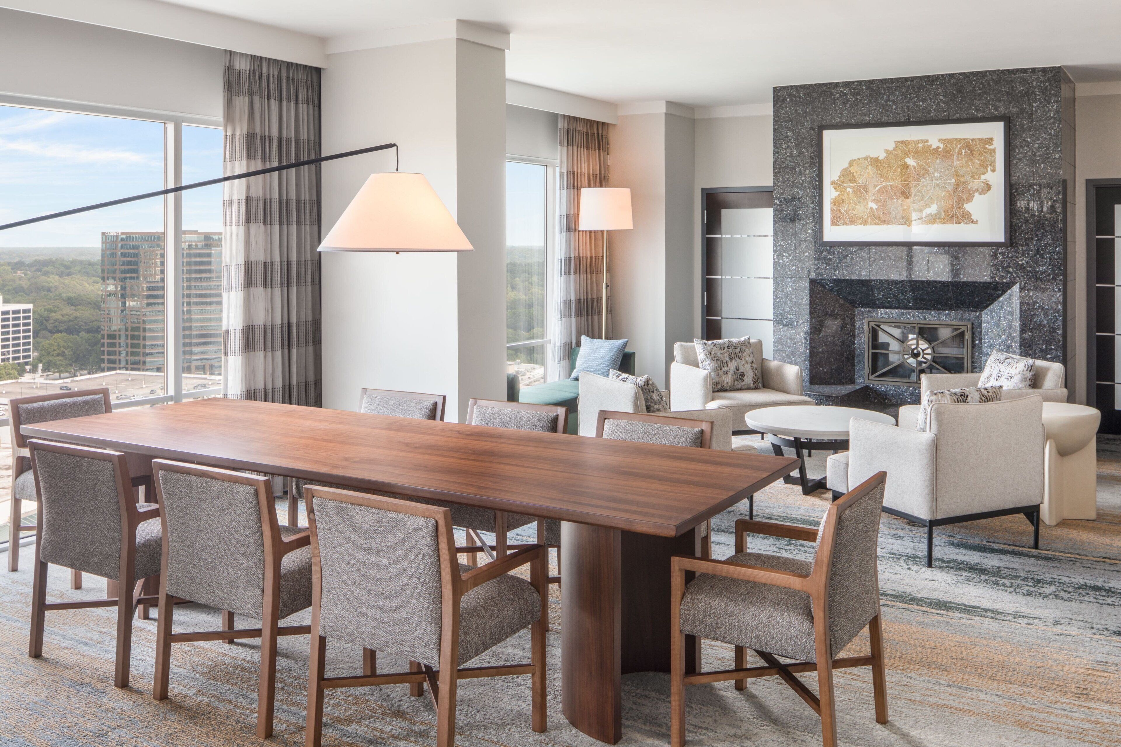 flat-screen tv, pay films