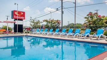 Seasonal outdoor pool