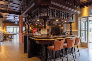 Bar (en la propiedad)