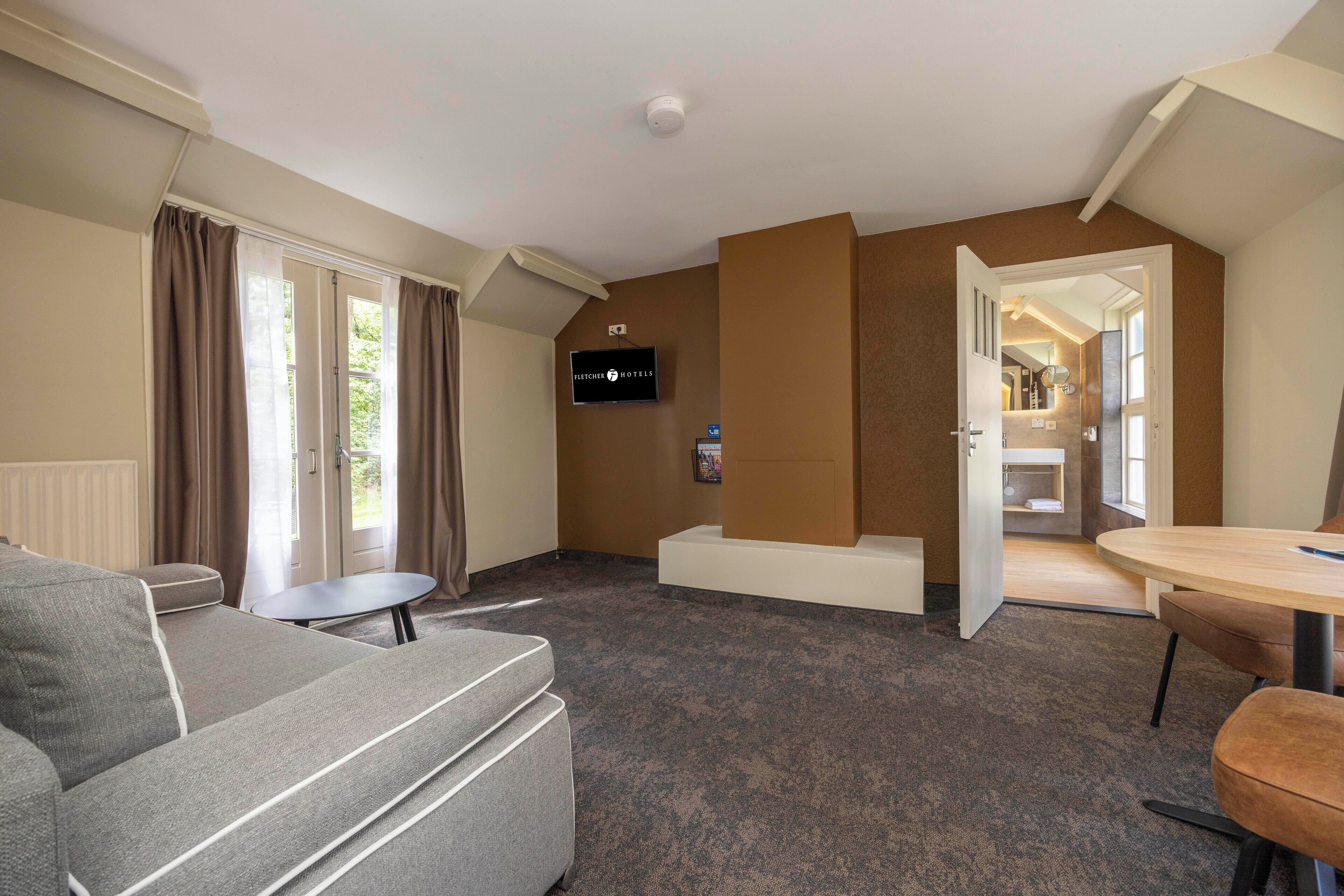 Family Room, Terrace | Living area | Flat-screen TV