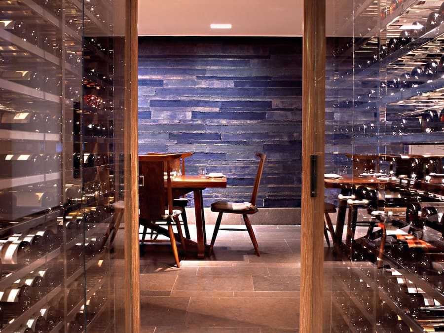 Frokost, lunsj og middag serveres, amerikanske retter, uteservering