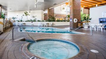 Bañera de hidromasaje interior