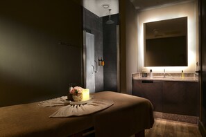 Couples treatment room(s), Turkish bath/hammam, hot stone massages - Ankara HiltonSA (Ankara)
