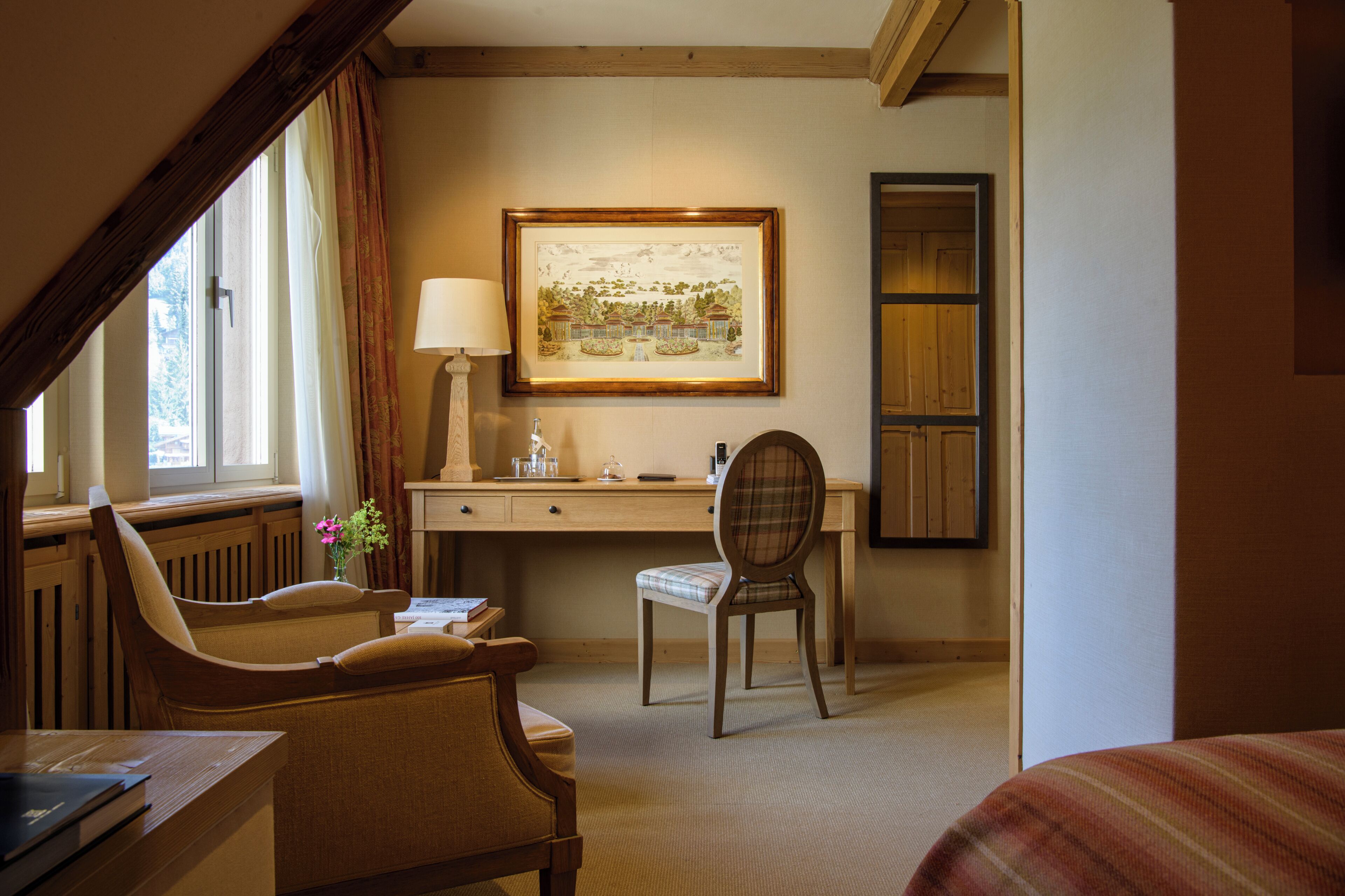 Cosy Room | Hochwertige Bettwaren, Daunenbettdecken, Pillowtop-Betten, Minibar