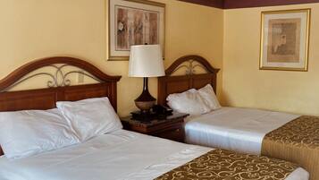 Standard Room, 2 Double Beds