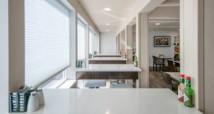 Quality Inn & Suites Albany Corvallis