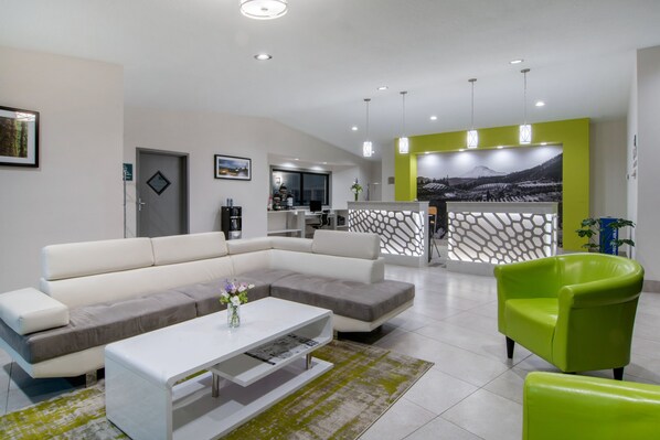 Sala de estar en el lobby